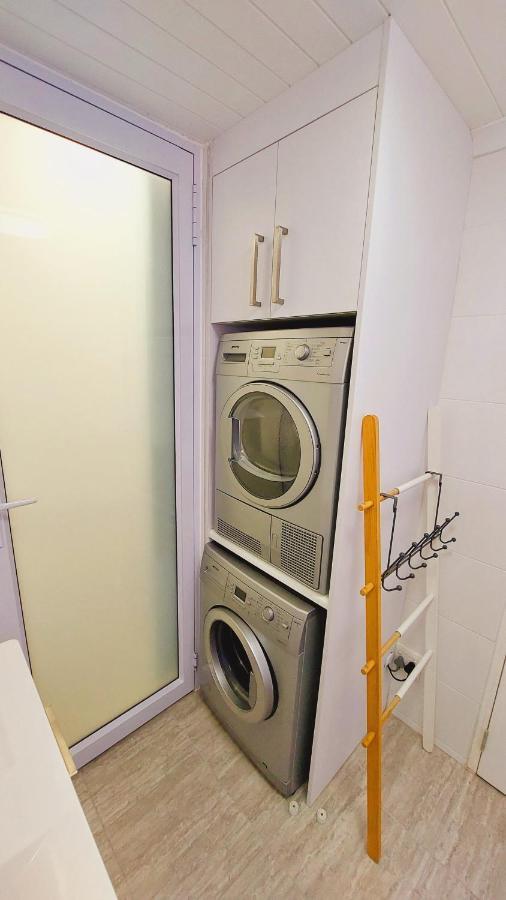 Nautilus 2 Bedroom Self-Catering Apartment Суакопмунд Екстериор снимка